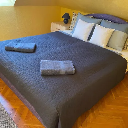 Matyas Kiraly Apartman Siofok